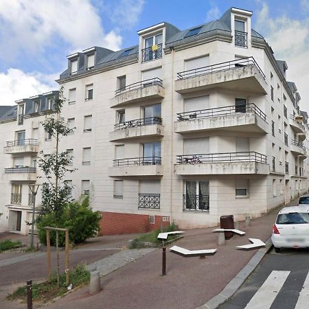 Le Garden Studio Avec Terrasse Et Parking Centre Ville Ruan Exterior foto